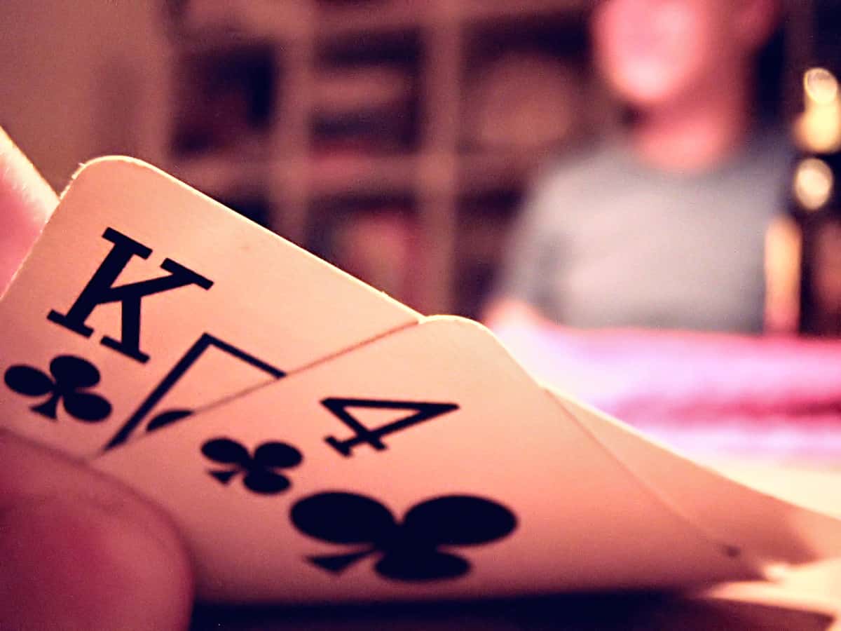 Cách để bạn có được sự tự tin trong việc đánh bại đối thủ khi chơi Poker